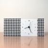 horloge moderne et design de table-design ARLV